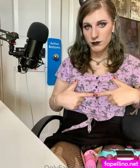 Raven Thorne OnlyFans Thumbnail #yEn6bXH3N2