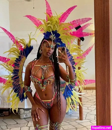 Raven Tracy Soooraven OnlyFans Thumbnail #EpWGieAmZX