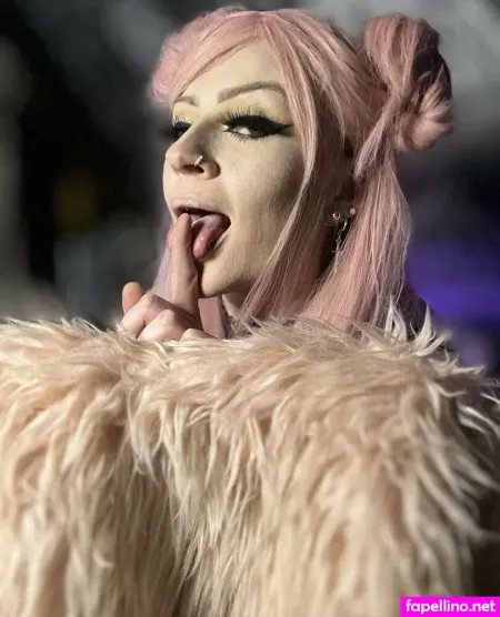 Ravenazarathsrealm OnlyFans Thumbnail #fU4ZhRKwn3