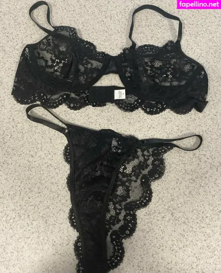 Ravenbadini OnlyFans Thumbnail #AQTdtOAnO2