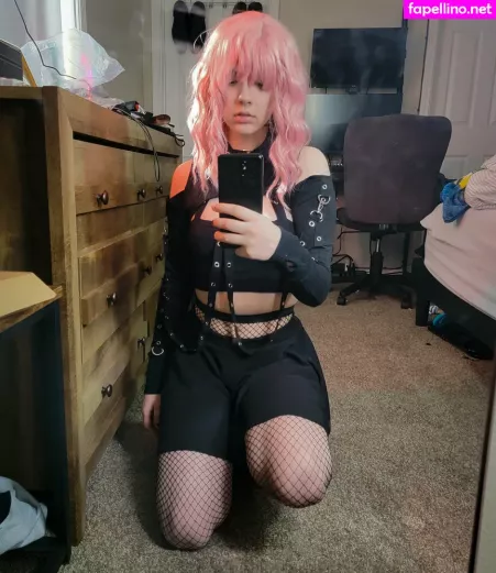 Ravenmoore OnlyFans Thumbnail #4qKTVRdBix