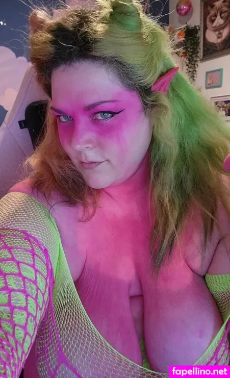 Ravenoushoney OnlyFans Thumbnail #K8KlUmWc0W