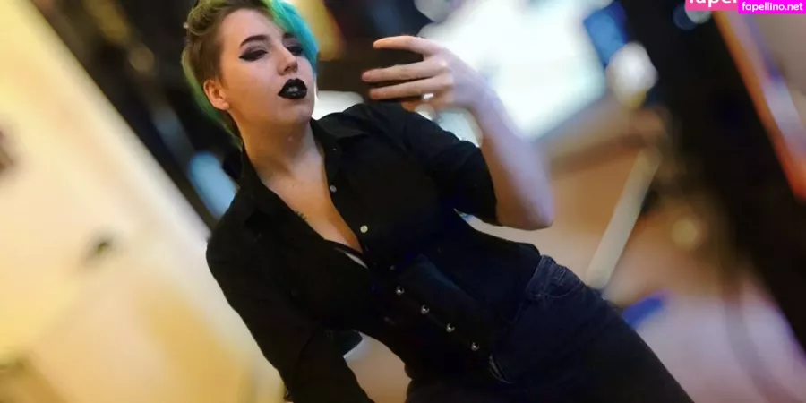 Ravensrefuge OnlyFans Thumbnail #dw46oOqBxL
