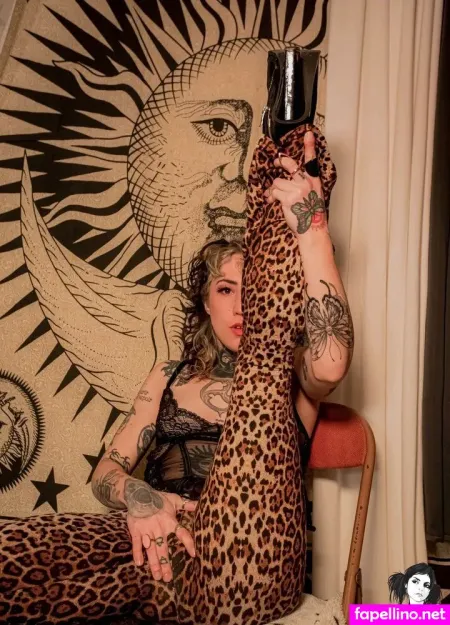 Ravenxaquarius Main Profile Photo