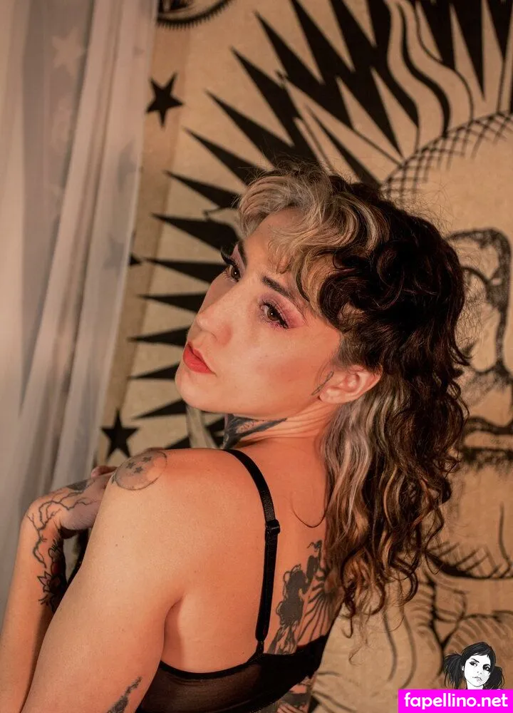 ravenxaqua888 Nude Leaked OnlyFans Photo #7da3sR9bE8