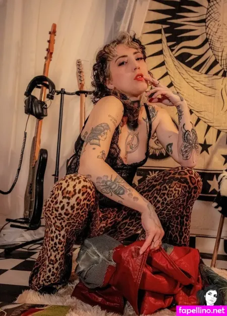 Ravenxaquarius OnlyFans Thumbnail #MrW95mTA5b