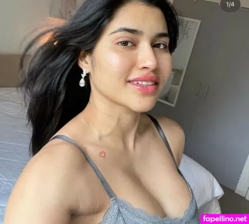 Ravina Patel OnlyFans Thumbnail #7XzNvvyBzL