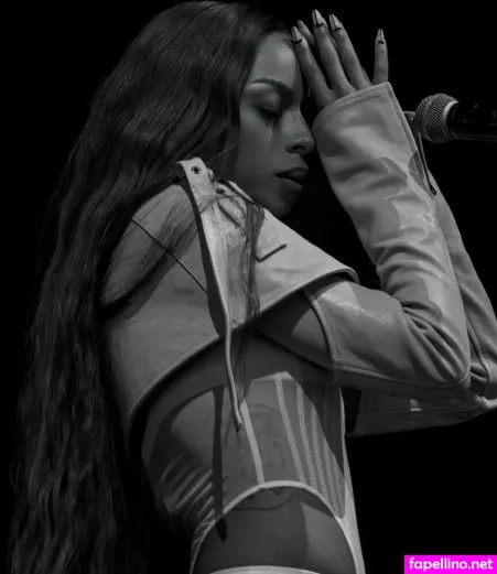 Ravyn Lenae Main Profile Photo