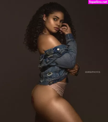 Ravyn Rochelle OnlyFans Thumbnail #74LNsDPQPi