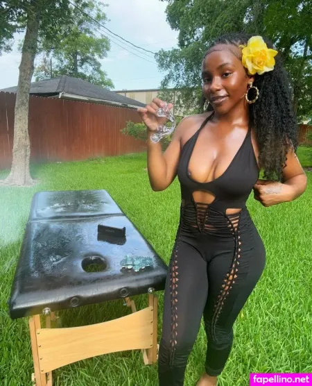 Rawhoneyrosevip OnlyFans Thumbnail #ta2bDfGYfL