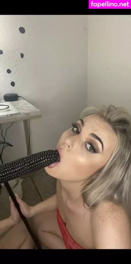 Rawmisshoney OnlyFans Thumbnail #4OiotwGyvO