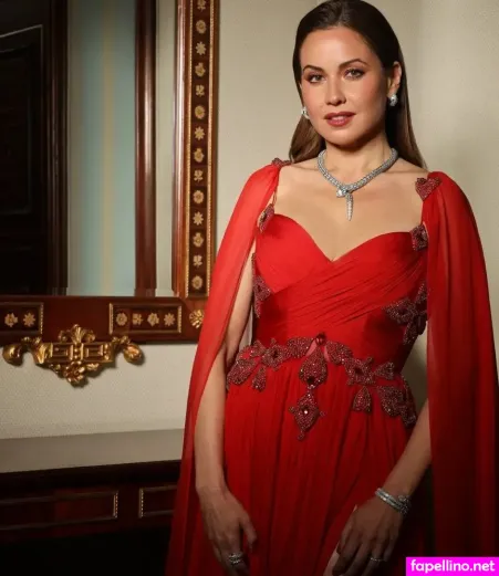 Raya Abirached OnlyFans Thumbnail #jVYJddZ5PQ