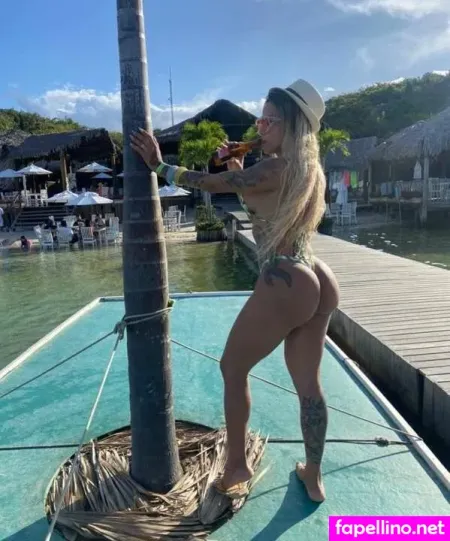 Rayalla OnlyFans Thumbnail #iTQL79xwjp