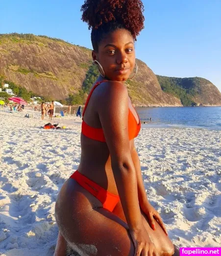 Rayane Santos OnlyFans Thumbnail #9Ti7uS0caJ