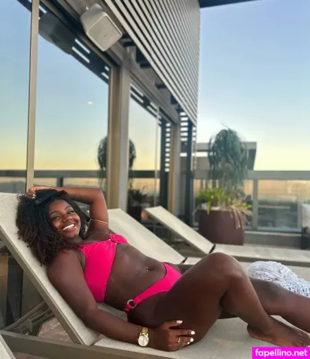 Rayane Santos OnlyFans Thumbnail #PlOclCaMI7