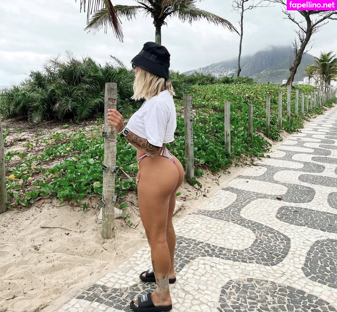 carolinneoliveira, rayanne_oli Nude Leaked OnlyFans Photo #lRtv0LQrKp