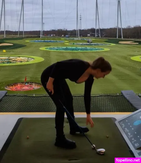 Rayaonair OnlyFans Thumbnail #E9HQ5r453a