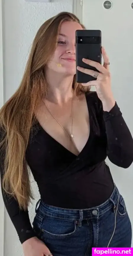 Rayaonair OnlyFans Thumbnail #qyOwkvCrSG