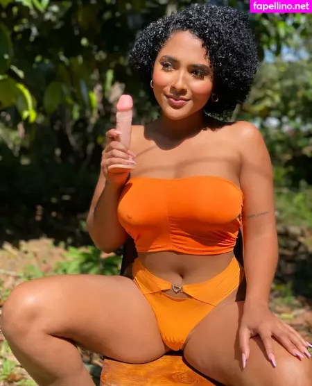 Raychellemcm OnlyFans Thumbnail #Vqmj8RkAaB