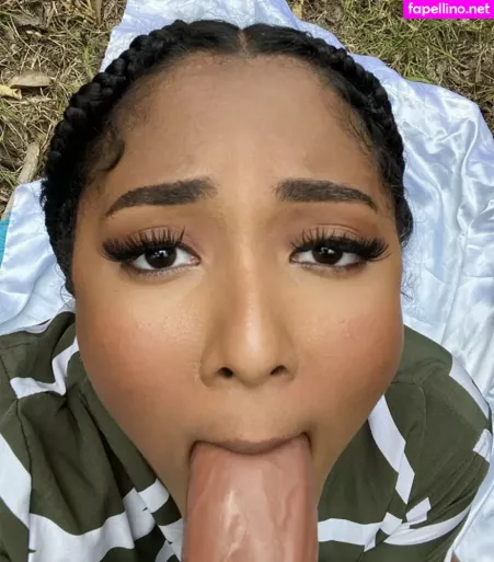 Raychellemcm OnlyFans Thumbnail #gAhpf6Blap