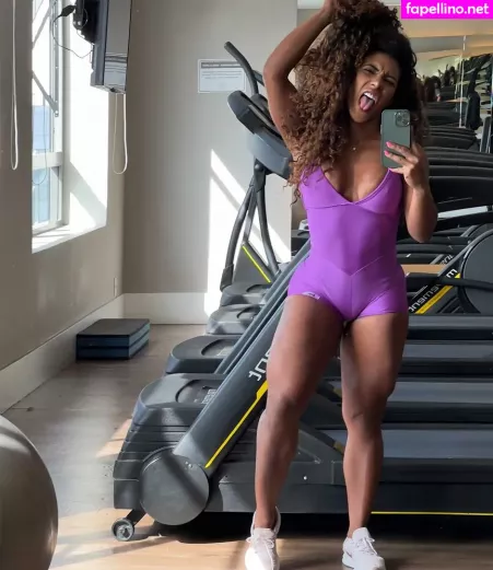 Rayhellen Andrade OnlyFans Thumbnail #Mrw38mpvPr