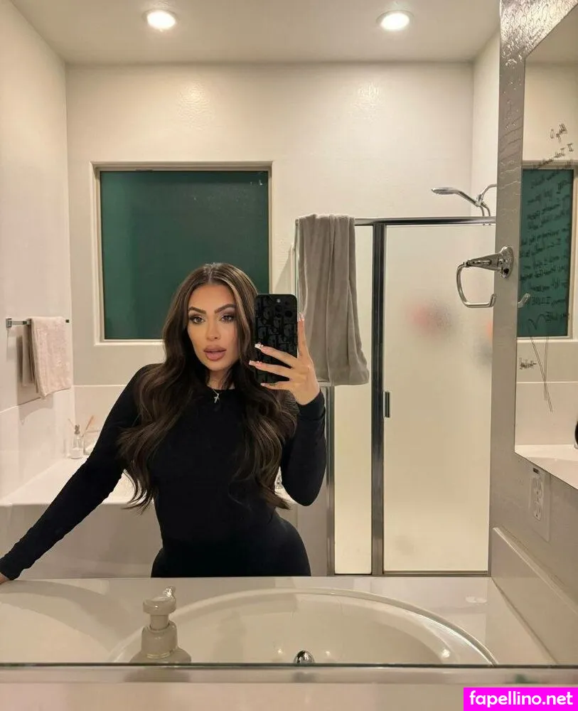 rayleen.v, rayleenv Nude Leaked OnlyFans Photo #6gNgOD9ei3