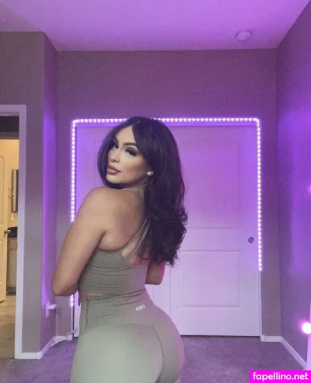 Rayleen Vega OnlyFans Thumbnail #jDrzx79LdX