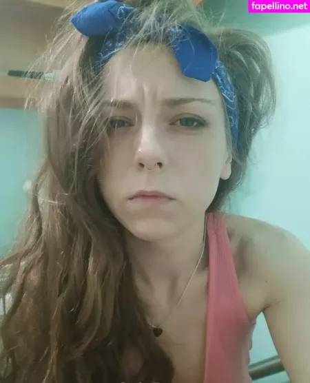 Raylinnrose OnlyFans Thumbnail #YyuxY7JFNn