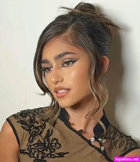 Rayna Vallandingham OnlyFans Thumbnail #jooCvt5yiI