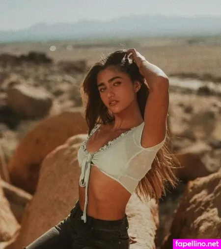 Rayna Vallandingham OnlyFans Thumbnail #sd0BYRFTae