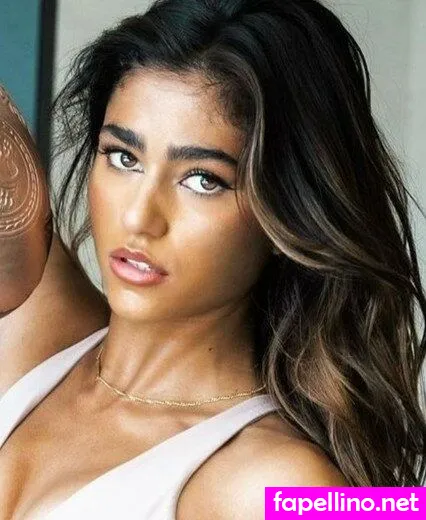 Rayna Vallandingham, raynavallandingham Nude Leaked OnlyFans Photo #szFttIy5ng