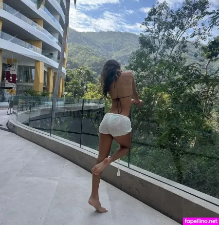 Rayna Vallandingham OnlyFans Thumbnail #ubYy70TF1c