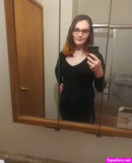 Raynebowstar OnlyFans Thumbnail #8YLSXqc6Ya