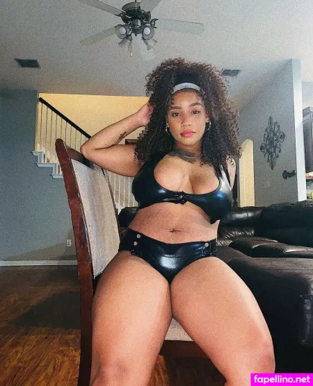 Raynellemariah OnlyFans Thumbnail #JEOWrwzbfw