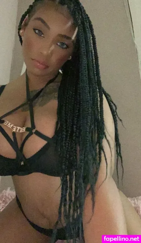 Raynellemariah OnlyFans Thumbnail #hcZCYQmV70