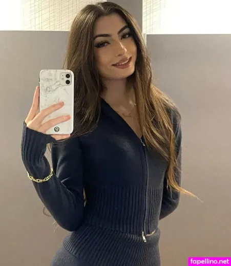 Razki A OnlyFans Thumbnail #rICaErQzkE