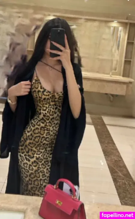 Re Sh733 OnlyFans Thumbnail #ZDxVjebAAW