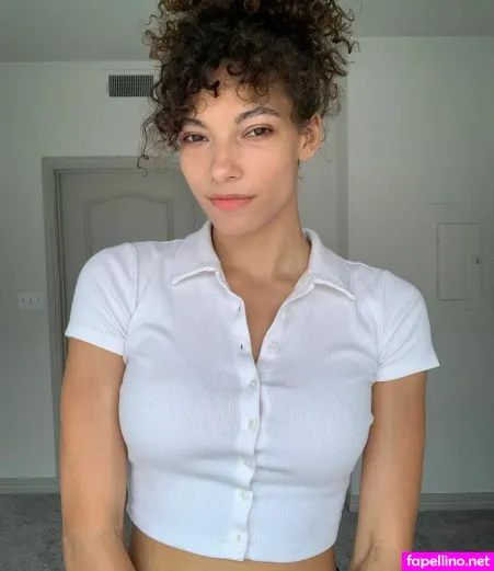 React Girls Of Yt OnlyFans Thumbnail #bJ7LG8Kmg2