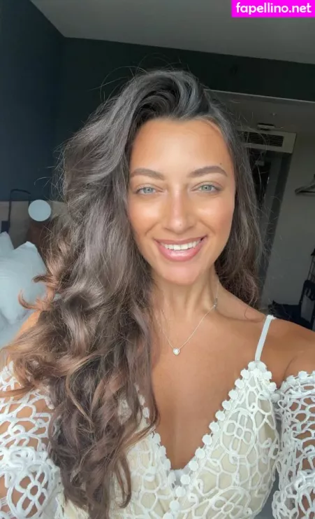 React Girlsyt OnlyFans Thumbnail #3xWuA75dws