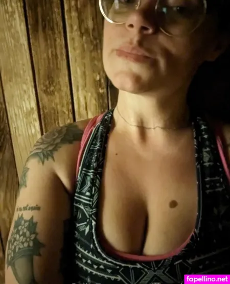 Reads Everywhere OnlyFans Thumbnail #Wnl3HkQx9P