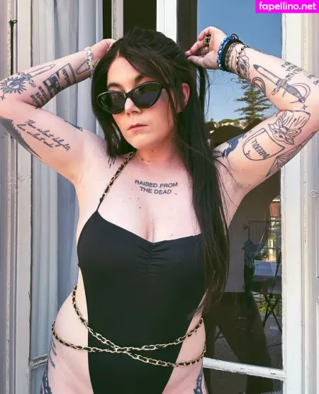 Ready To Glare OnlyFans Thumbnail #ciBWgRWqCI