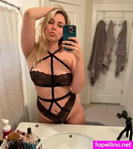 Reagan James OnlyFans Thumbnail #8U5V2hAzQ9