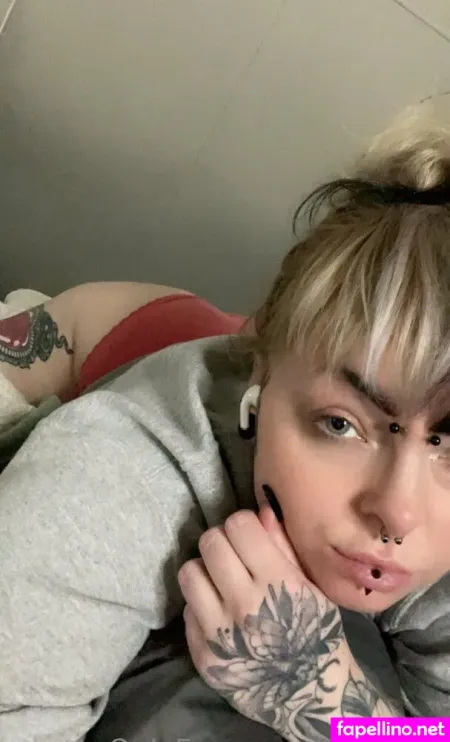 Reaghanblackhart OnlyFans Thumbnail #D1uYc0QtHF