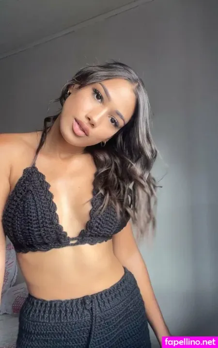 Real Anapereira OnlyFans Thumbnail #LgA95ENsi1