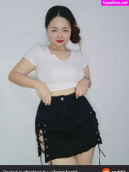 Real Asian Babes OnlyFans Thumbnail #YiNbwt2kQL