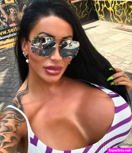 Real Barbie Berlin OnlyFans Thumbnail #NkYPbj7Qod