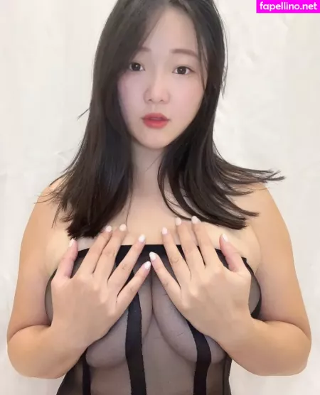 Real Feiya131 OnlyFans Thumbnail #qZgUfMjNrP