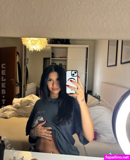 Real Jess OnlyFans Thumbnail #r6QtPeGAAd