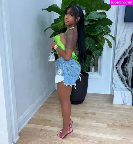 Realamarie OnlyFans Thumbnail #4gTqcA4UCz