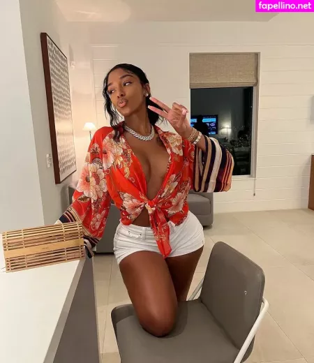 Realamarie OnlyFans Thumbnail #JPcLJZEnnH